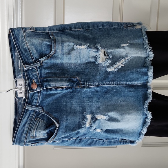 Black Label Ruby K Skirt - Picture 1 of 8